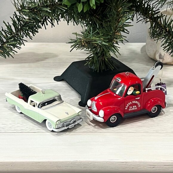 Hallmark 2002 Ornament Lot 1957 Ford Ranchero & Santa Towing Service Tow Truck - Picture 1 of 13